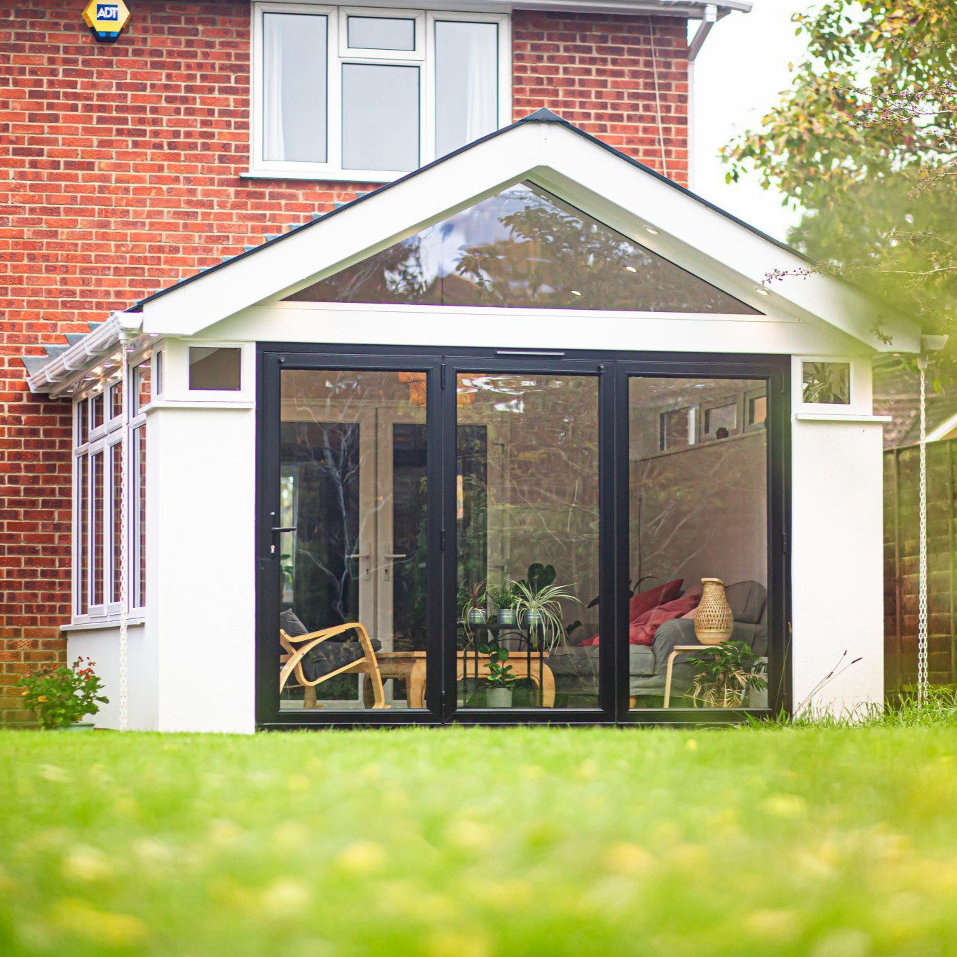 White Lean-to Conservatory